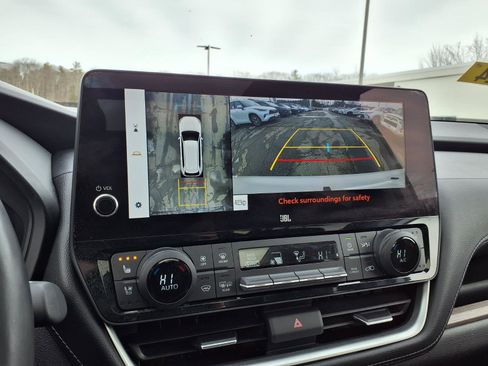 Used 2024 Toyota Grand Highlander Platinum image 11