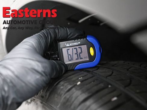 Used 2025 Kia Telluride S AWD/4WD image 26