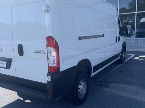 Used 2023 RAM ProMaster 2500 FWD image 3