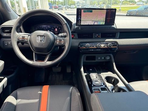 Certified 2026 Honda Passport TrailSport image 8