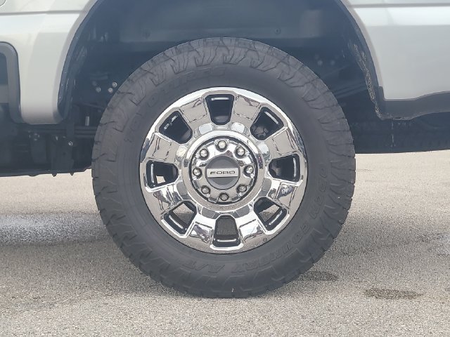 Used 2024 Ford F350 Lariat w/ Lariat Ultimate Package AWD/4WD image 8