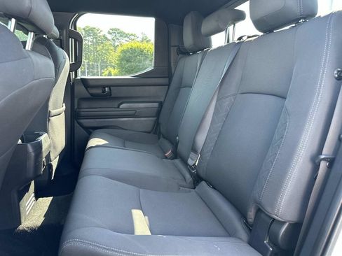 Used 2024 Toyota Tacoma SR5 w/ SR5 Upgrade Package AWD/4WD image 14