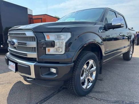 Used 2015 Ford F150 Platinum w/ Equipment Group 701A Luxury AWD/4WD image 3