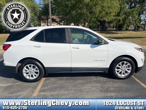 Used 2020 Chevrolet Equinox LS w/ LPO, Cargo Package image 6