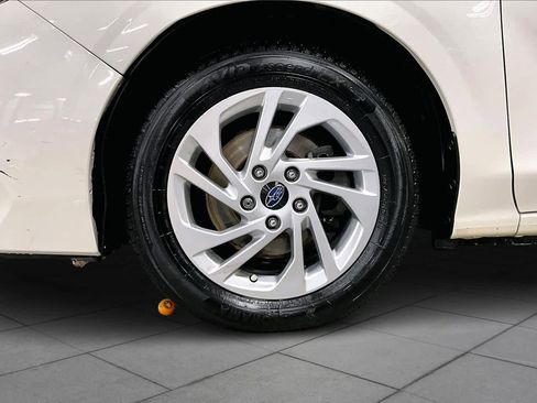 Used 2024 Subaru Impreza 2.0i image 10