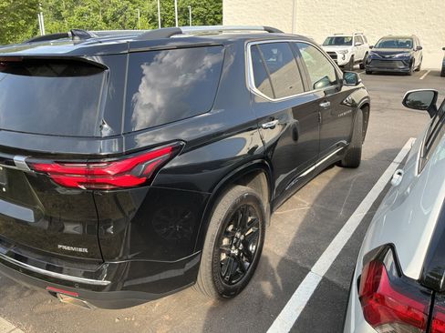 Used 2023 Chevrolet Traverse Premier w/ LPO, Floor Liner Package FWD image 43