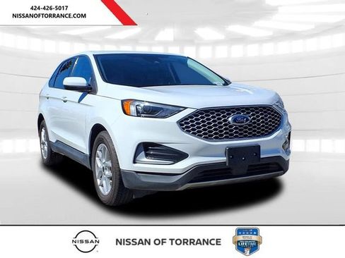 Used 2024 Ford Edge SEL image 1