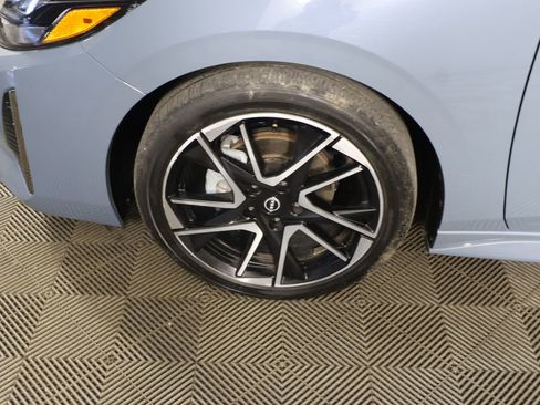 Used 2024 Nissan Sentra SR FWD image 16