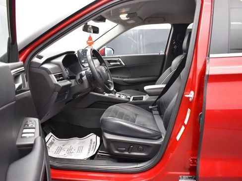 Used 2024 Mitsubishi Outlander Ralliart image 14