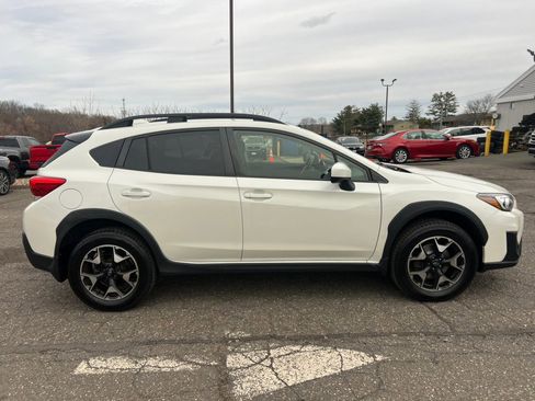 Used 2019 Subaru Crosstrek 2.0i Premium AWD/4WD image 4