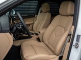 New 2025 Porsche Macan image 5