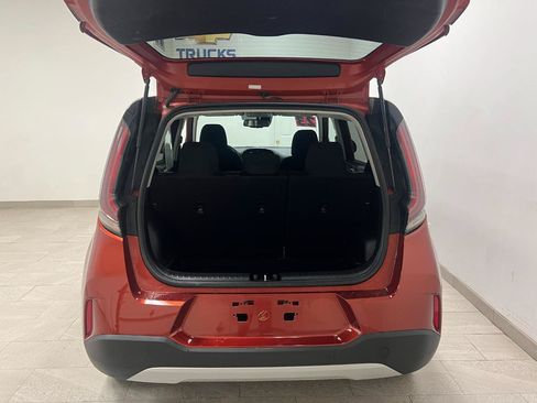 Used 2023 Kia Soul S FWD image 19