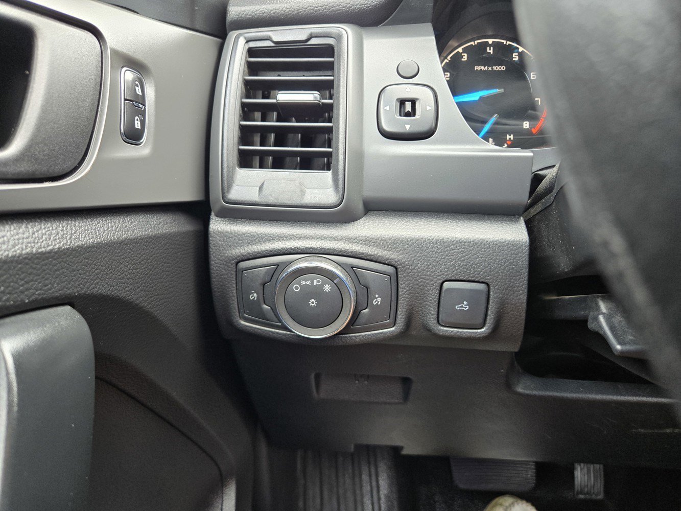 Used 2022 Ford Ranger XL AWD/4WD image 21