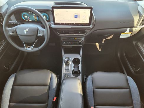 New 2025 Ford Bronco Sport Outer Banks image 25