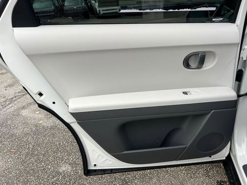 New 2026 Hyundai Ioniq 5 SEL image 22