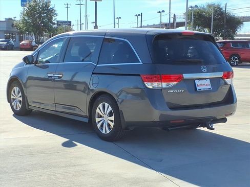 Used 2016 Honda Odyssey SE image 7