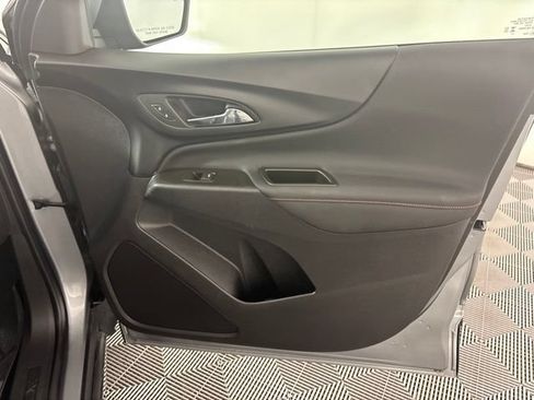 Used 2024 Chevrolet Equinox RS AWD/4WD image 32