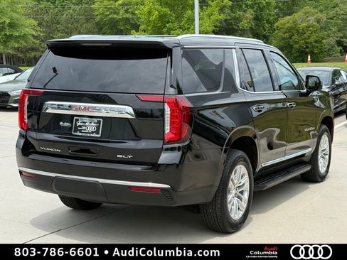 Used 2024 GMC Yukon SLT w/ SLT Premium Package AWD/4WD image 16