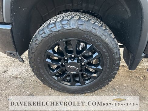 Used 2025 Chevrolet Silverado 2500 LT w/ Trail Boss Package image 35