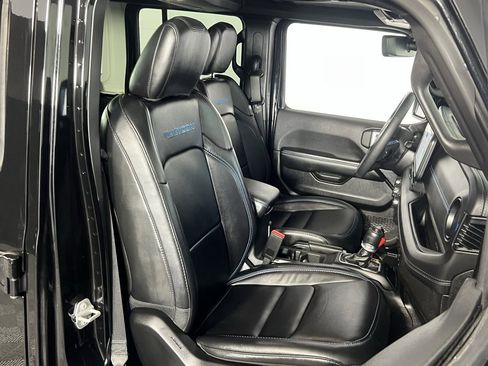 Used 2024 Jeep Wrangler Unlimited Rubicon 4xe w/ Capability Package image 33