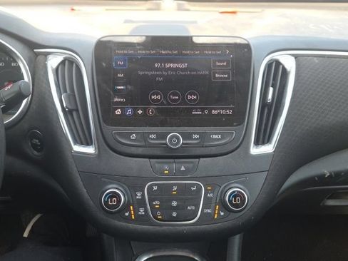Used 2020 Chevrolet Malibu LT FWD image 25