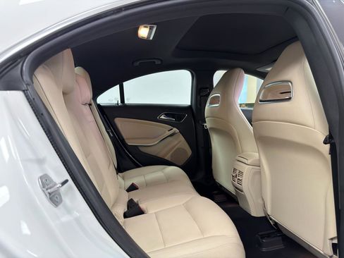 Used 2019 Mercedes-Benz CLA 250 image 29