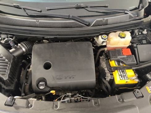 Used 2019 Chevrolet Traverse LS FWD image 30