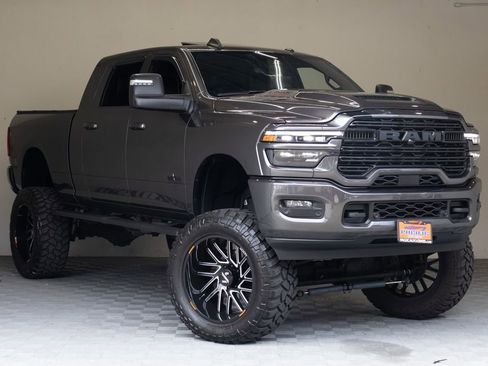 Used 2025 RAM 2500 Laramie w/ Night Edition AWD/4WD image 2