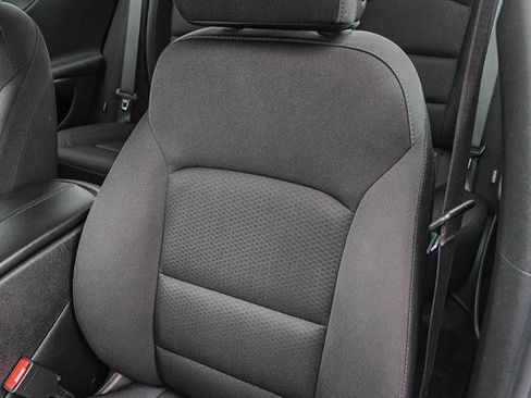 Used 2024 Chevrolet Malibu LT image 25