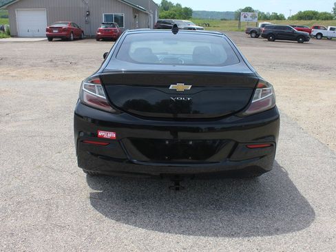 Used 2017 Chevrolet Volt LT w/ Comfort Package FWD image 6