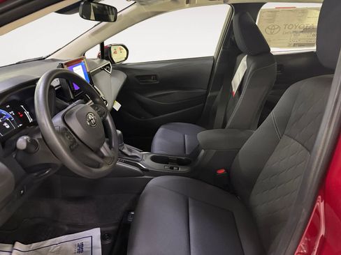 Used 2026 Toyota Corolla LE FWD image 14