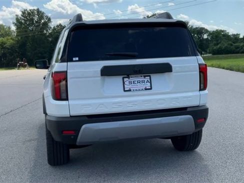 Certified 2026 Honda Passport RTL image 7