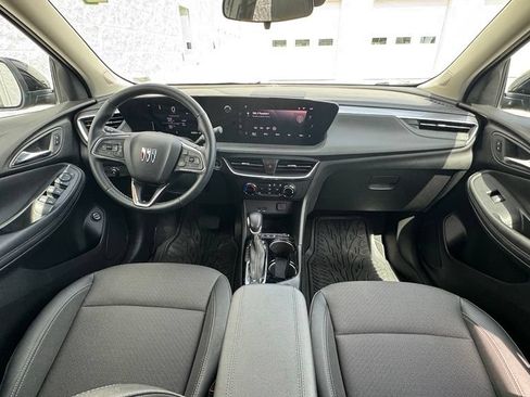 Used 2024 Buick Encore GX Preferred w/ Comfort Package AWD/4WD image 12
