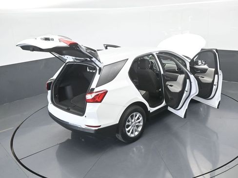 Used 2018 Chevrolet Equinox LS image 64