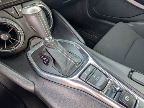 Used 2017 Chevrolet Camaro SS image 20