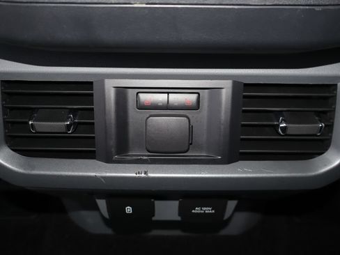 Used 2021 Ford F150 Lariat w/ Equipment Group 502A High AWD/4WD image 40