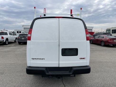 New 2024 GMC Savana 2500 w/ Driver Convenience Package RWD image 4