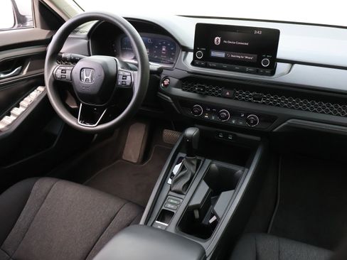 Used 2025 Honda Accord LX image 12