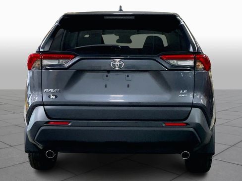 Used 2023 Toyota RAV4 LE image 5