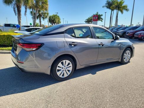 Certified 2025 Nissan Sentra S image 5