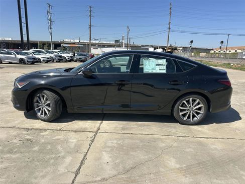 New 2026 Acura Integra FWD image 3