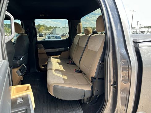 Used 2021 Ford F150 XLT w/ Equipment Group 301A Mid image 9