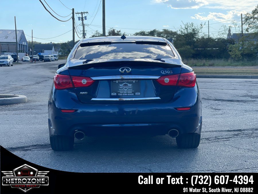 Used 2016 INFINITI Q50 Red Sport 400 AWD/4WD image 6