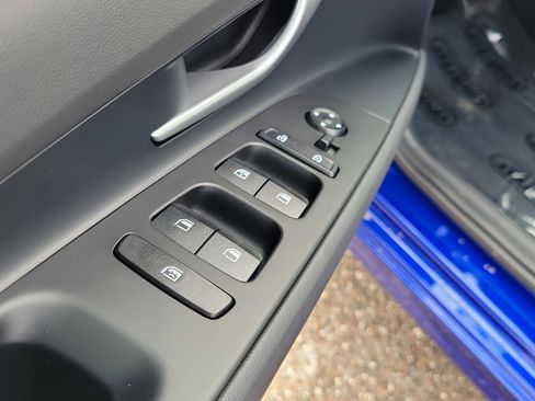 New 2026 Hyundai Elantra Blue image 18