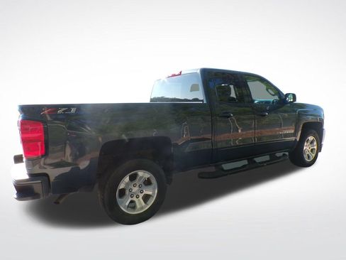 Used 2018 Chevrolet Silverado 1500 LT w/ All Star Edition AWD/4WD image 8