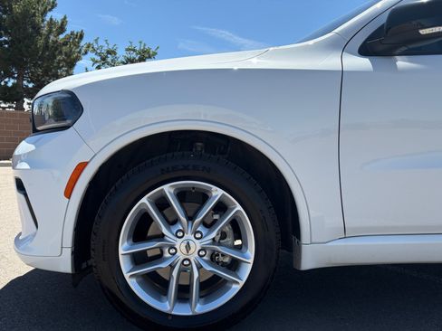 Used 2024 Dodge Durango GT AWD/4WD image 11
