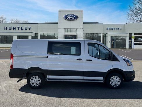 Used 2024 Ford Transit 250 Low Roof w/ Exterior Upgrade Package image 5