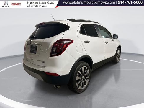 Used 2022 Buick Encore Preferred image 4