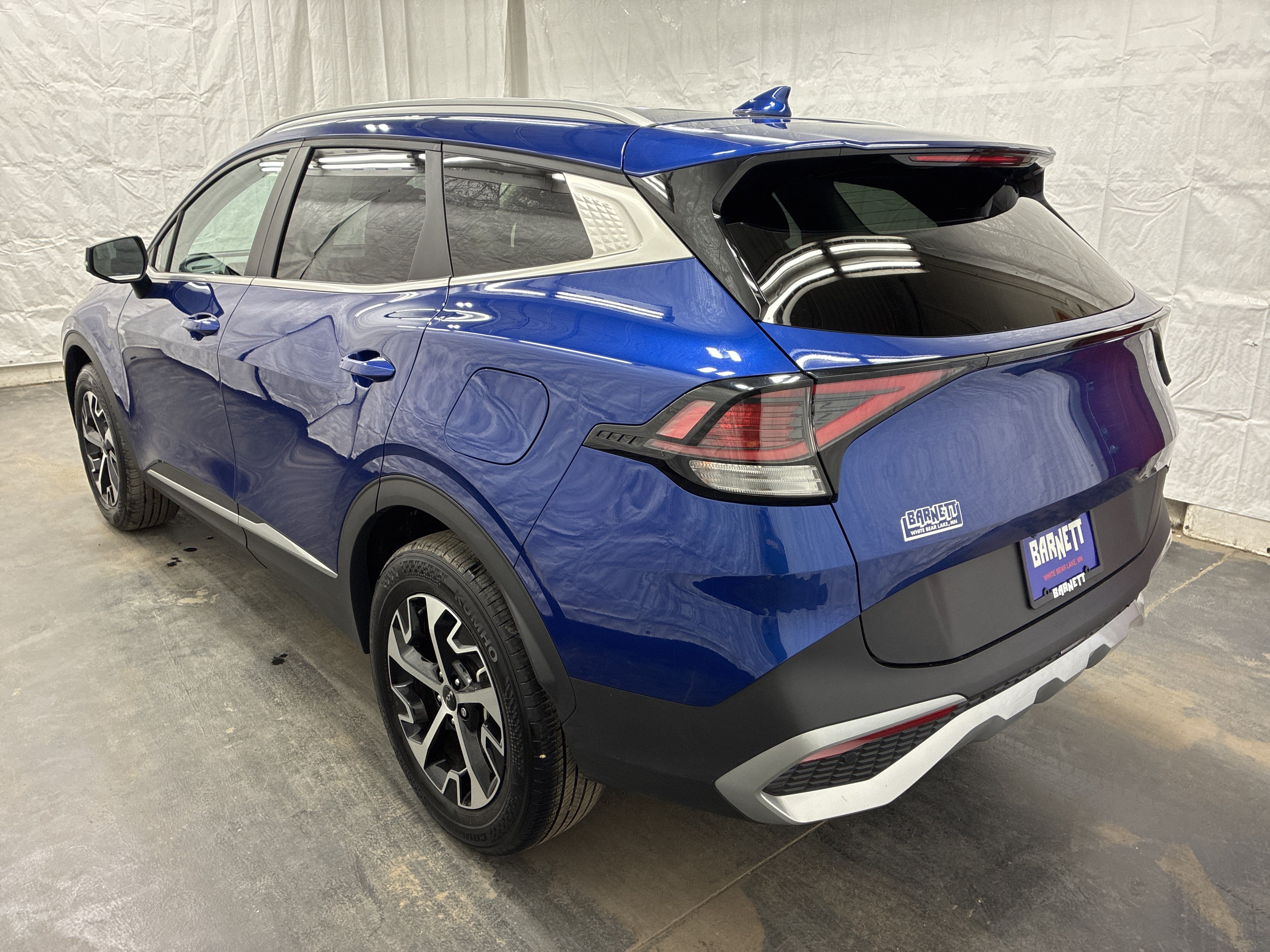 Certified 2023 Kia Sportage EX AWD/4WD image 4