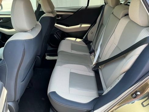 Certified 2025 Subaru Outback Premium AWD/4WD image 11
